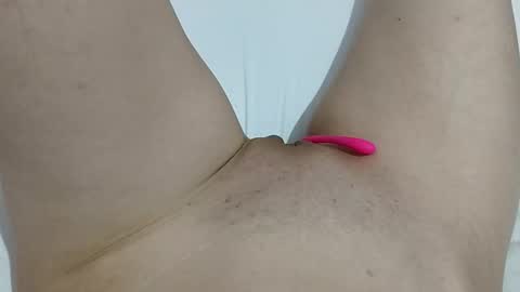 Taylor online show from March 30, 7:04 pm