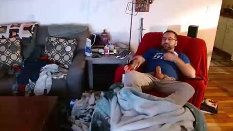 Snapshot of ahskeetskeet chatting on December 2, 10:38 pm ahskeetskeet online show from December 2, 10:38 pm