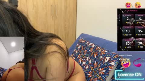 AHSLEY online show from January 23, 9:50 am