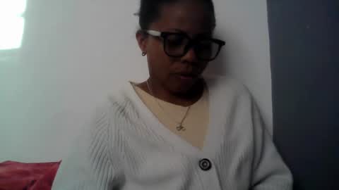 Snapshot of aicha_boobs chatting on June 21, 1:35 pm Aicha boobs online show from June 21, 1:35 pm