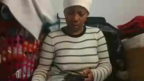 Snapshot of aicha_boobs chatting on July 16, 1:55 am Aicha boobs online show from July 16, 1:55 am