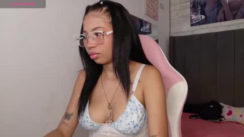 Aida online show from February 20, 11:38 pm