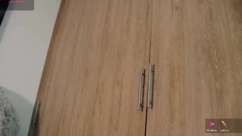 Aida  online show from December 16, 11:37 am