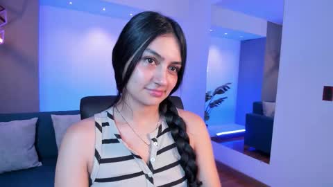 aidajoness online show from November 17, 11:49 am