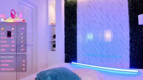 aidajoness online show from December 20, 4:03 pm