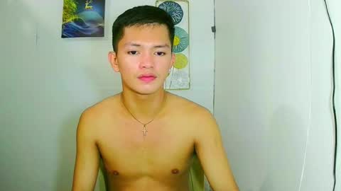 Snapshot of aiden_acexxx chatting on June 1, 4:58 am aiden_acexxx online show from June 1, 4:58 am