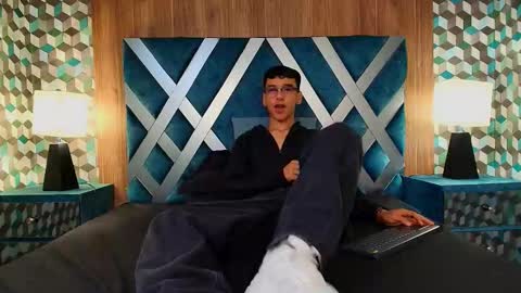 aiden_royce online show from September 11, 5:18 am