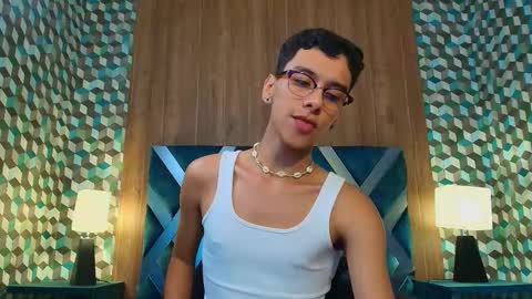 aiden_royce online show from September 20, 10:33 pm