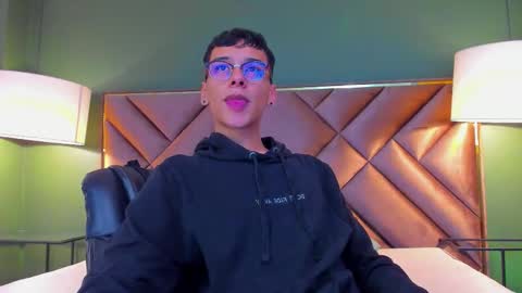 aiden_royce online show from November 13, 6:56 am