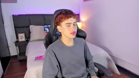 Aiden  online show from November 26, 12:50 pm