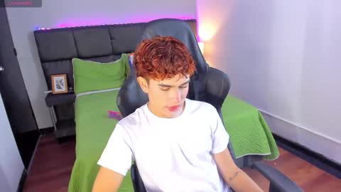 Aiden  online show from December 18, 12:44 pm