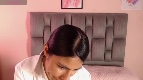 Snapshot of aiilynn_1 chatting on October 14, 9:15 pm Ailyn online show from October 14, 9:15 pm