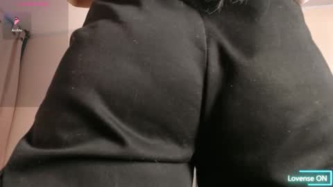 Snapshot of aiilynn_1 chatting on October 20, 11:16 pm Ailyn online show from October 20, 11:16 pm