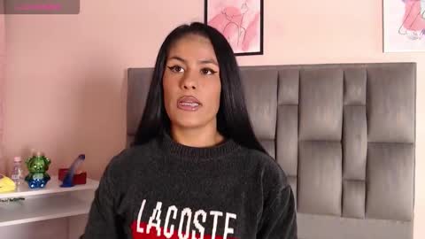 Snapshot of aiilynn_1 chatting on November 13, 9:25 pm Ailyn online show from November 13, 9:25 pm