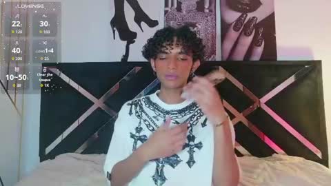 Snapshot of aiiron_m chatting on July 23, 7:12 pm Aaron Winter online show from July 23, 7:12 pm