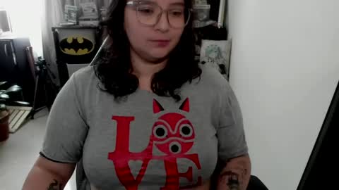 Catalina online show from March 17, 2:09 pm