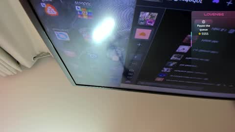   online show from March 4, 2:17 am