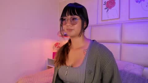 Snapshot of aily_yozuko chatting on May 20, 2:40 am Aily Yozuko online show from May 20, 2:40 am