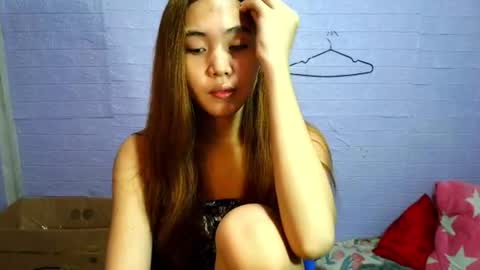 Snapshot of aina_sen chatting on June 24, 11:53 am Aina sen online show from June 24, 11:53 am