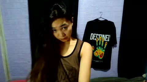 Snapshot of aina_sen chatting on July 6, 3:14 am Aina sen online show from July 6, 3:14 am