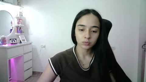 Snapshot of aineangeel chatting on May 20, 1:01 am AINE online show from May 20, 1:01 am