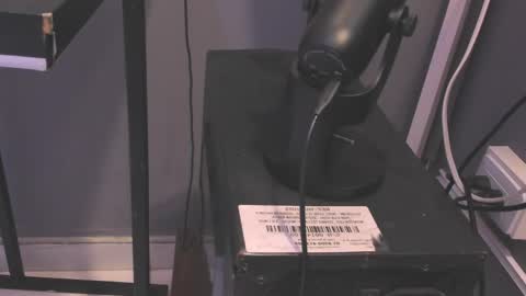 Snapshot of ainhoa_charris chatting on April 20, 11:24 am Ainhoa online show from April 20, 11:24 am