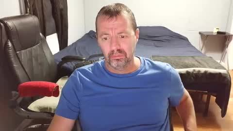 Daddy online show from May 5, 7:00 pm