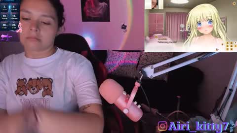 Snapshot of airi_kitty chatting on December 16, 6:35 pm airi_kitty online show from December 16, 6:35 pm