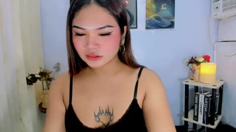 Snapshot of airy_lust chatting on August 3, 6:22 pm airy_lust online show from August 3, 6:22 pm