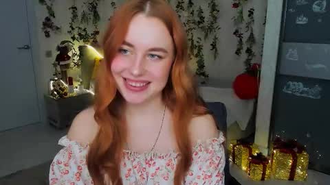 Snapshot of airysilhouette chatting on January 10, 7:26 pm Louise online show from January 10, 7:26 pm