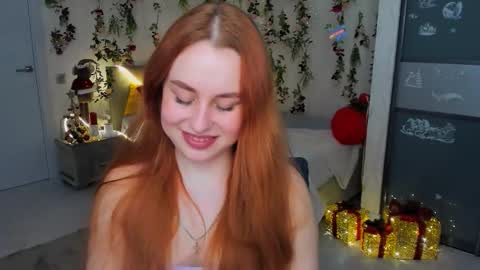 Snapshot of airysilhouette chatting on January 11, 7:08 pm Louise online show from January 11, 7:08 pm