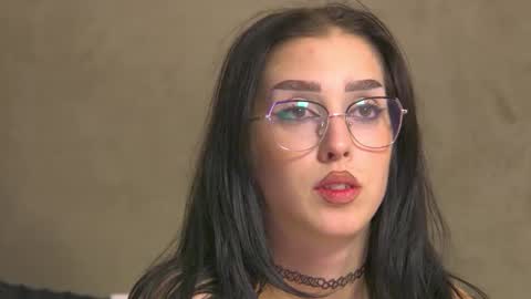 AishaHummer online show from November 28, 9:28 pm