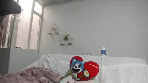 Snapshot of aisha_latina chatting on February 19, 2:46 pm Katie online show from February 19, 2:46 pm