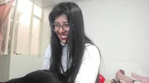 Snapshot of aisha_latina chatting on February 23, 4:15 pm Katie online show from February 23, 4:15 pm