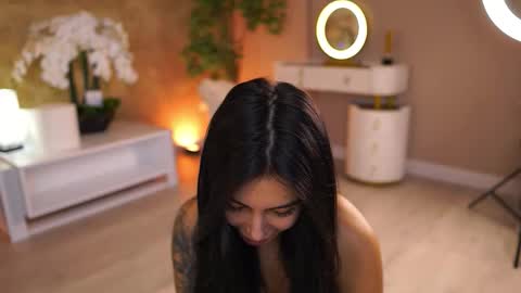 Maddy online show from November 3, 7:37 pm