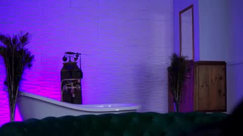 Maddy online show from January 12, 8:25 pm