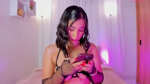 Aisha online show from June 27, 7:24 am