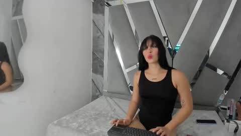 aishaxht online show from February 10, 11:20 pm