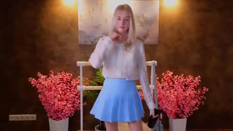 Snapshot of aishiro chatting on February 16, 12:43 pm aishiro online show from February 16, 12:43 pm