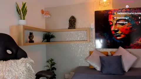 Snapshot of aitana_baker_ chatting on May 20, 9:43 pm little aitana online show from May 20, 9:43 pm