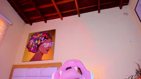 Snapshot of aitana_brown chatting on July 24, 10:08 pm Aitana Brown online show from July 24, 10:08 pm