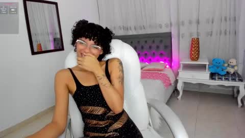 Snapshot of aitana_kahlo chatting on September 13, 10:48 am Aitana online show from September 13, 10:48 am