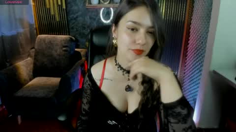 Snapshot of aitanacollins chatting on May 11, 2:06 am Miss Tatiana Independent Chaturbate Model online show from May 11, 2:06 am
