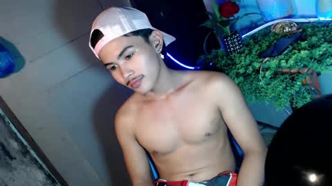 aivanboyyy online show from July 21, 7:54 am