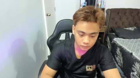 aizawa194624 online show from March 29, 5:46 pm