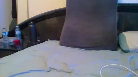 aj297914 online show from February 10, 8:02 pm