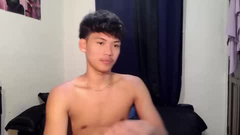 aj_daksxx online show from May 10, 7:52 pm