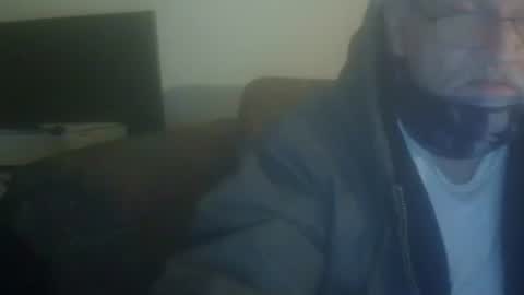 ajames6961 online show from May 28, 3:48 am