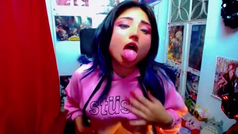 Snapshot of akai_krazna01 chatting on January 17, 5:53 am Akai Kraz online show from January 17, 5:53 am