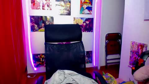 Snapshot of akai_krazna01 chatting on February 12, 1:27 pm Akai Kraz online show from February 12, 1:27 pm